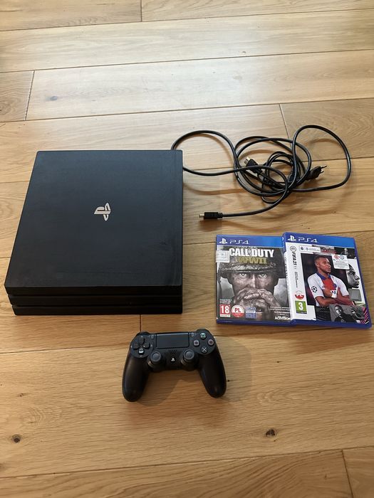 PlayStation 4 PRO  1000GB.