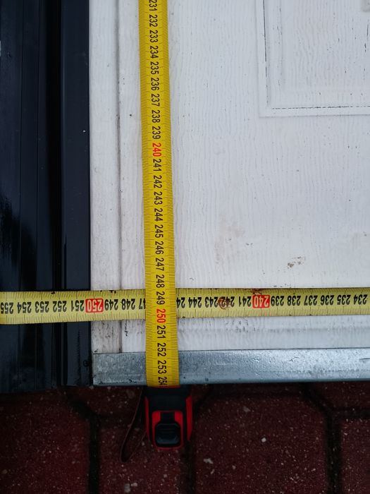 Brama garażowa segmentowa 250x245