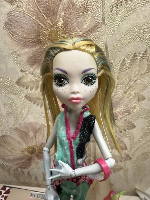 Monster high лагуна блю