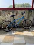 Bicicleta Infantil B’TWIN Aro 20 – Ótimo Estado!