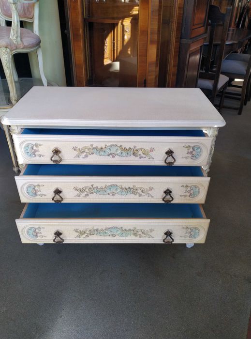 Francuska komoda Ludwik ecru z lustrem