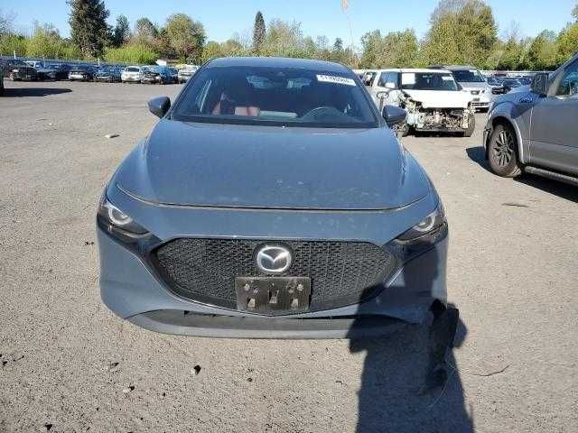 Mazda 3 Premium 2021 *