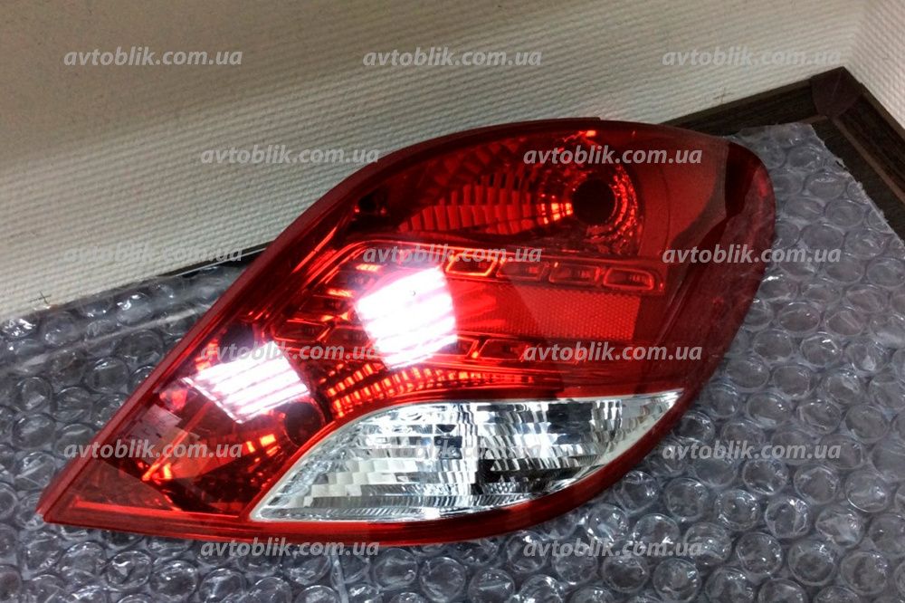 Задний фонарь Peugeot 107, 207, 208, 301, 307, 308, 407, 508