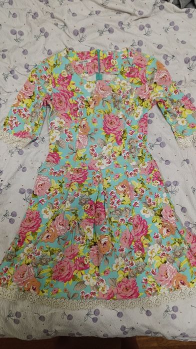 Дуже гарна сукня розміру S