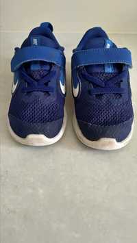 Adidasy firmy Nike rozmiar 25