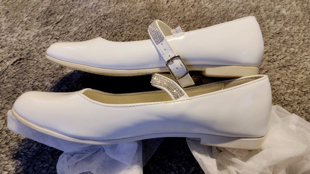 Półbuty białe komunia eleganckie 34