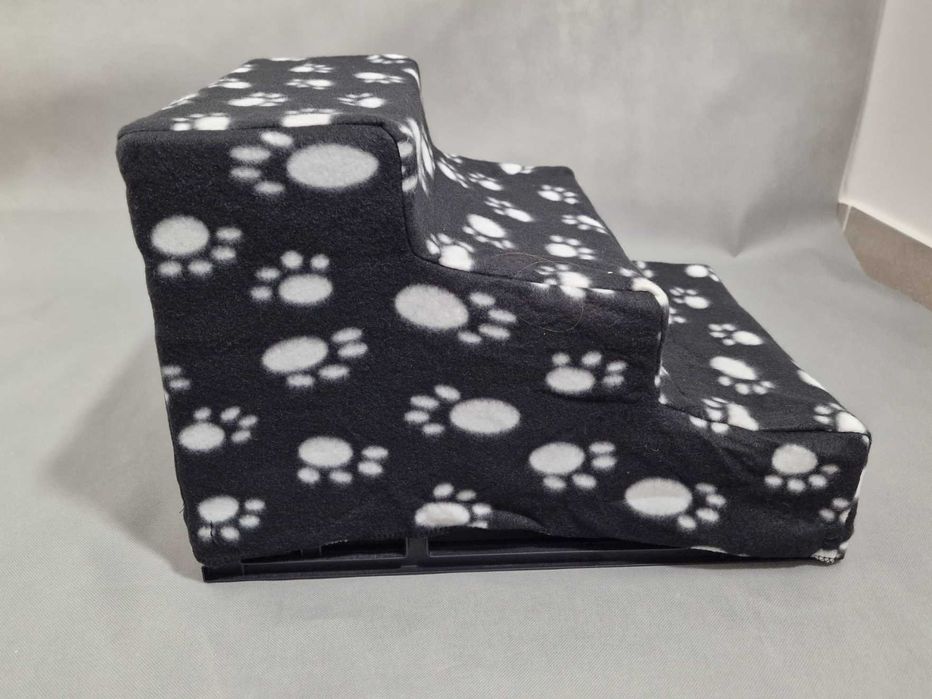 Antypoślizgowe pluszowe schody dla psów i kotów