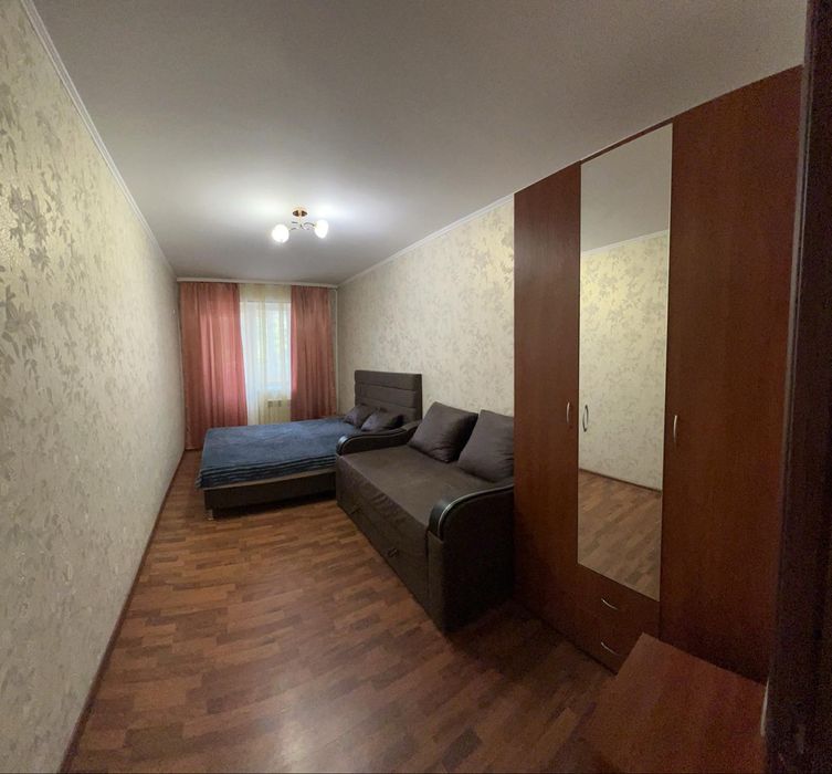 Здам 3 км. кв жд,авто вокзали. в центрі міста по добово 1300 за добу.