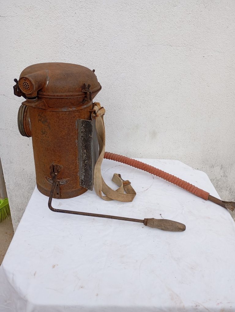 Enchofradeira/ torpila marca Hipólito antiga
