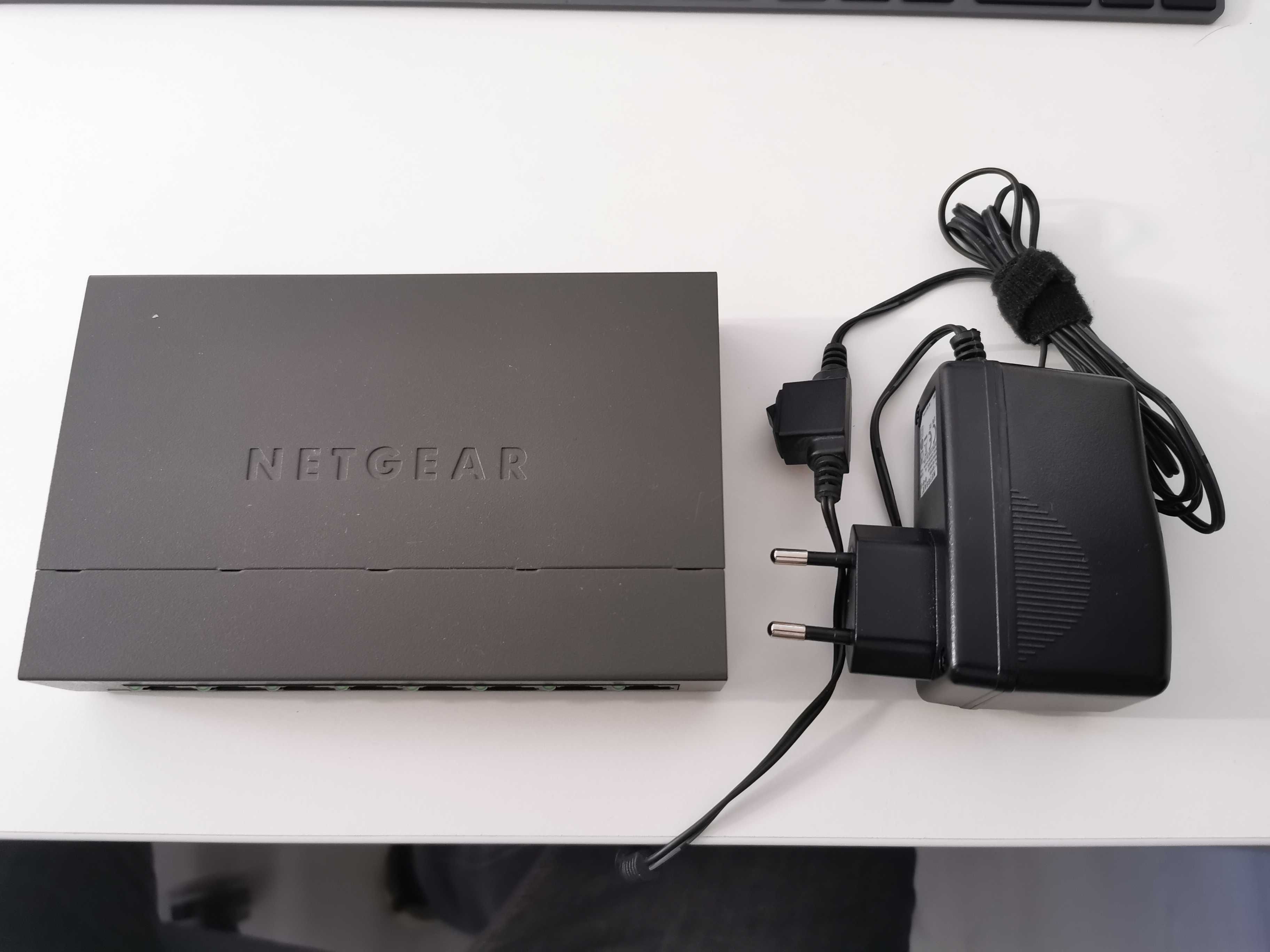 Switch NETGEAR 8 Portas NOVO