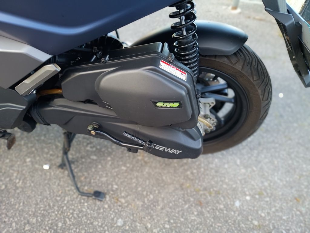 Keeway vieste 125cc 2023 + Extras