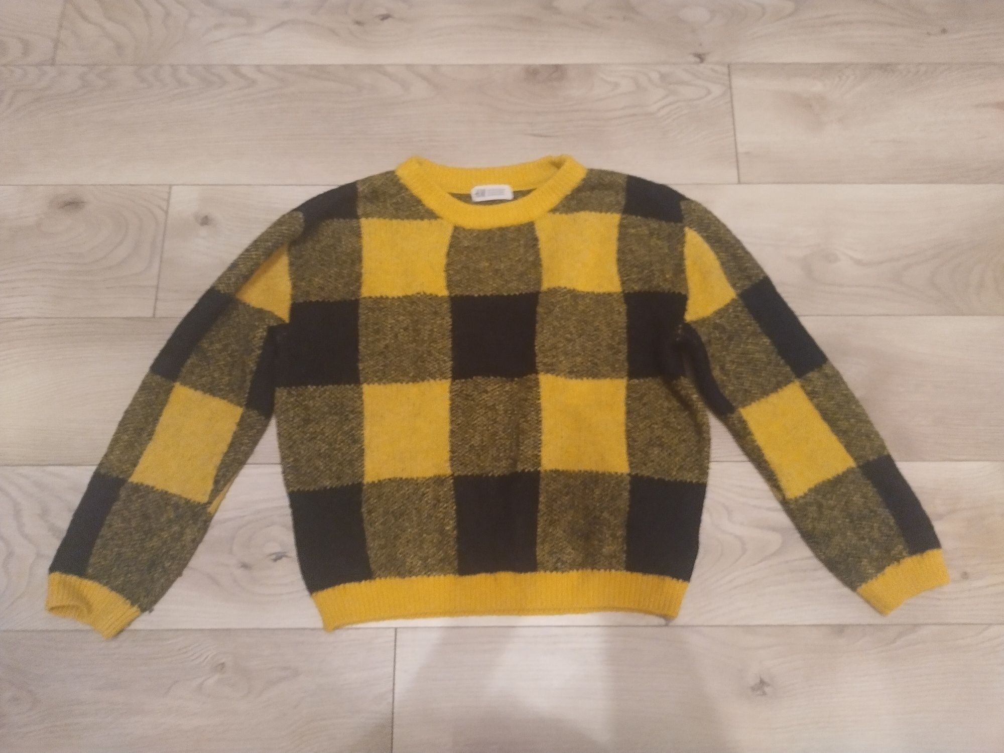 Sweter sweterek dziewczęcy H&M 134 140 miodowy gruby jak kocyk
