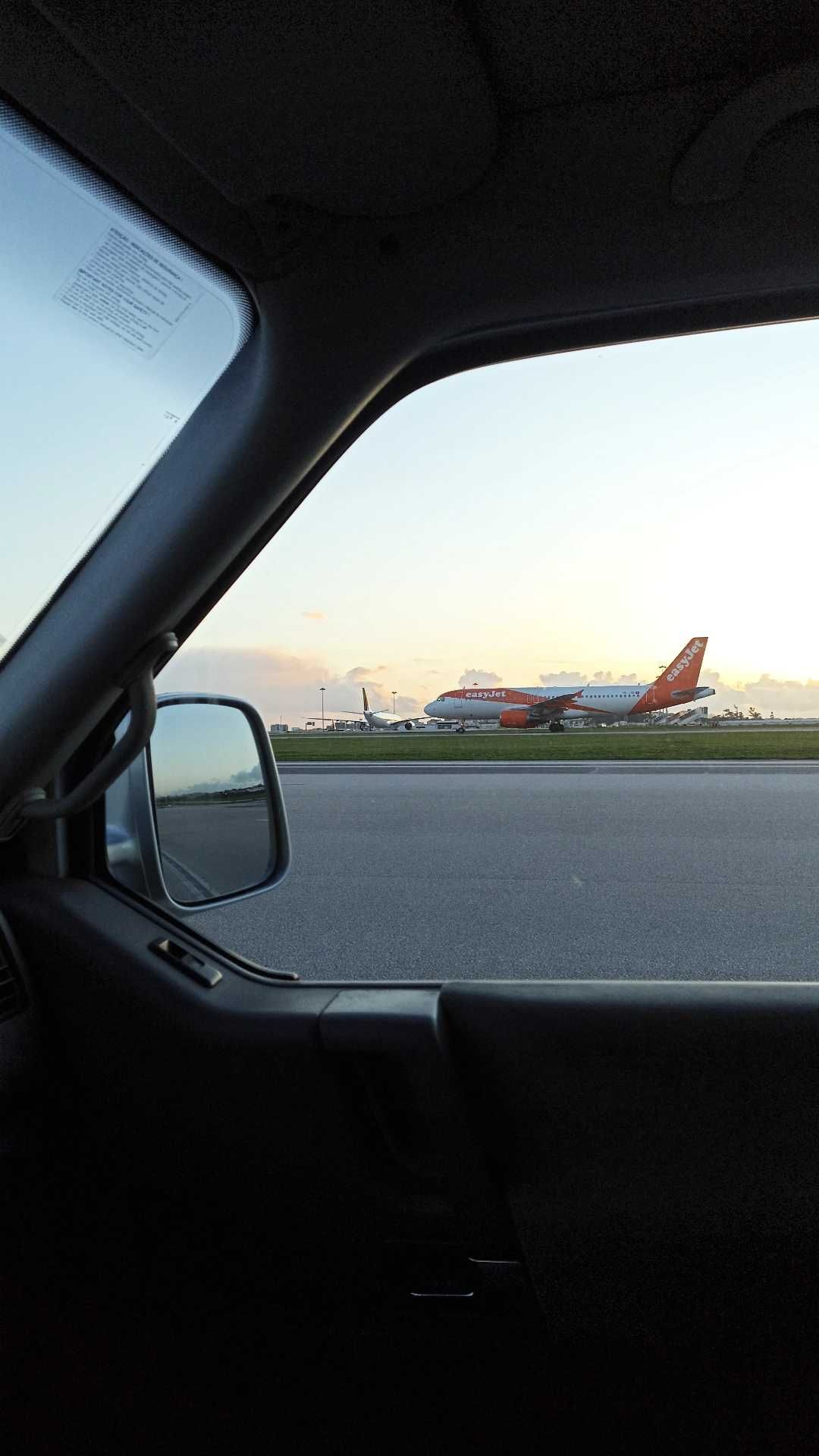 Transporte de até 4 pessoas a qualquer hora