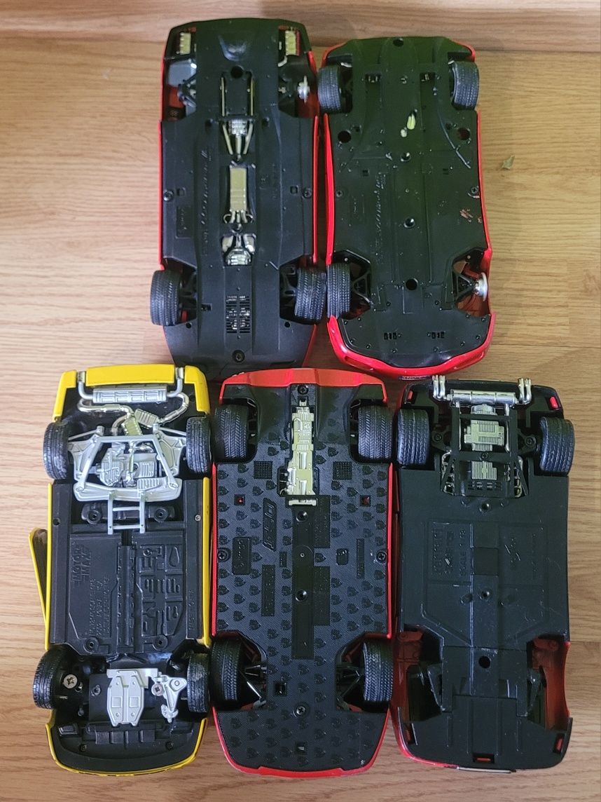 Modele samochodów Bburago Motor max Maisto ferrari 1:18