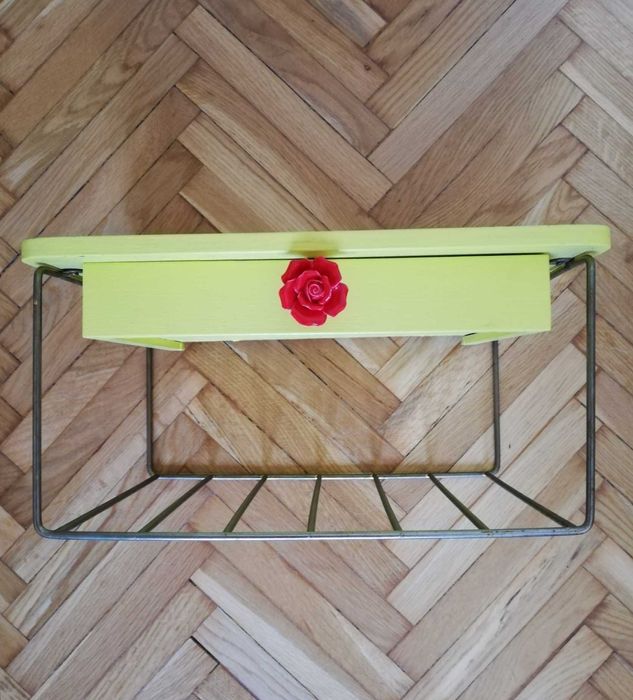 szafka ścienna retro mid centurt skandynwaski design