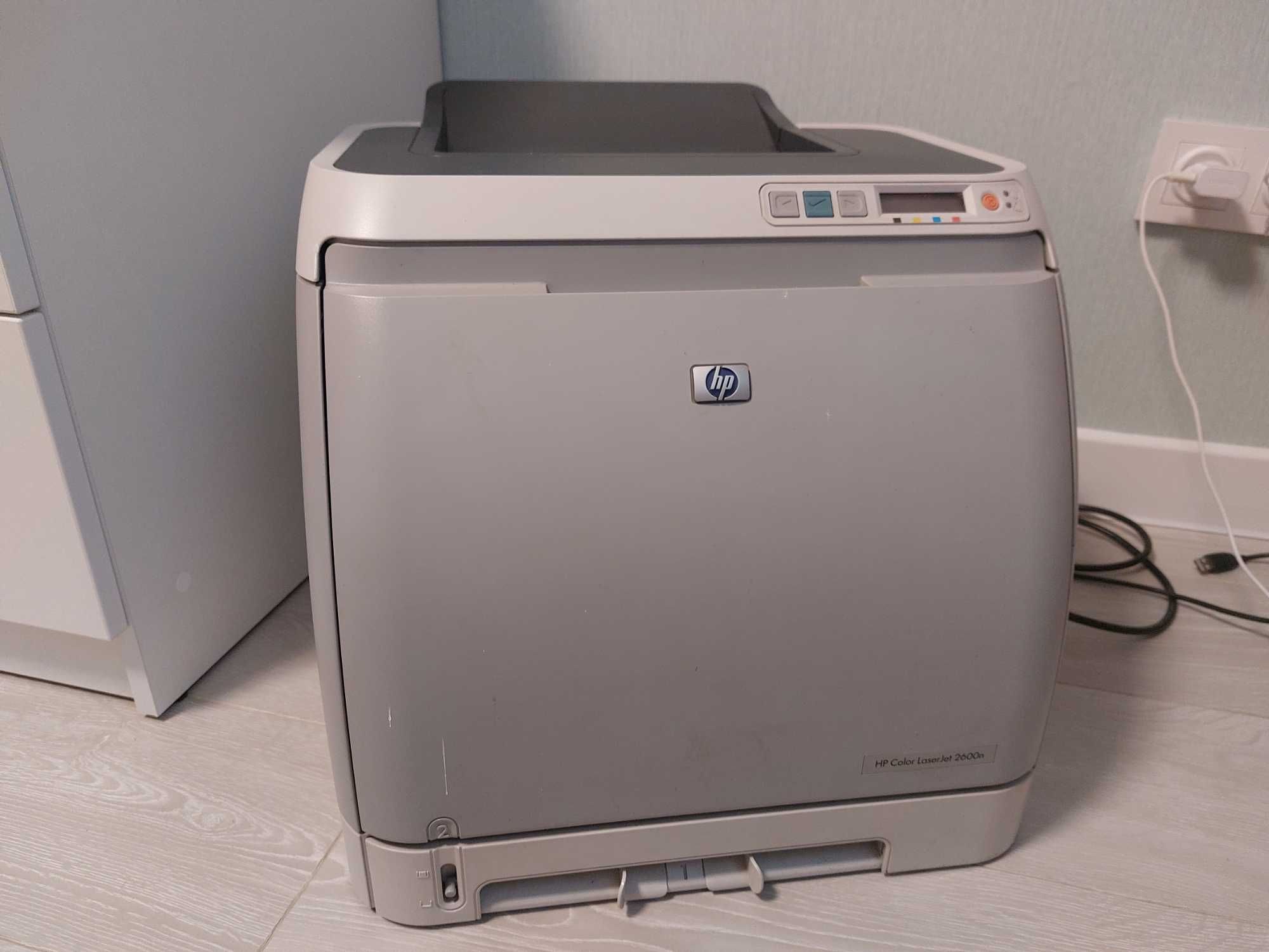 Кольоровий принтер hp Color LaserJet 2600n