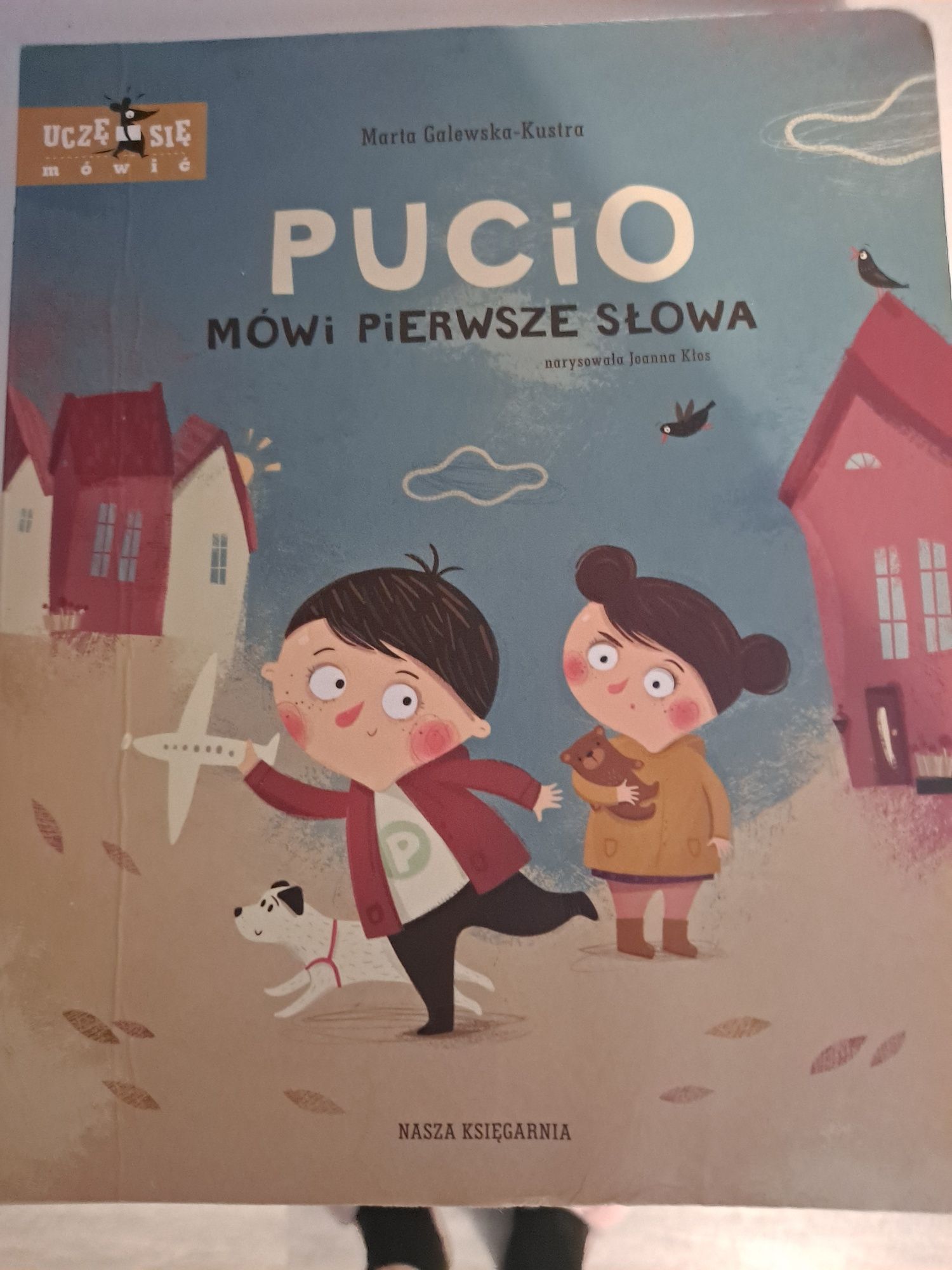 Książka Pucio mówi pierwsze slowa