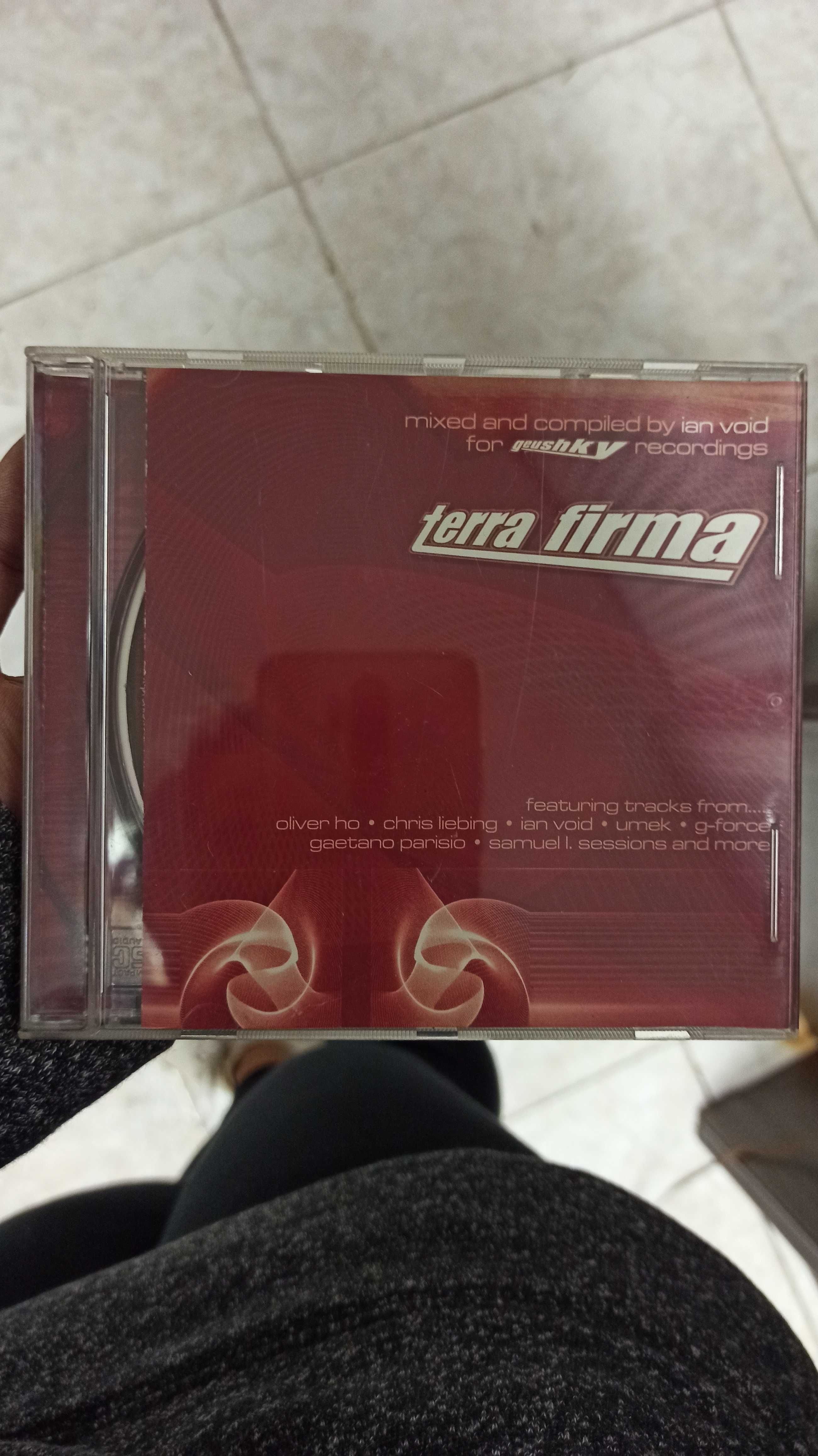 CD Ian Void – Terra Firma