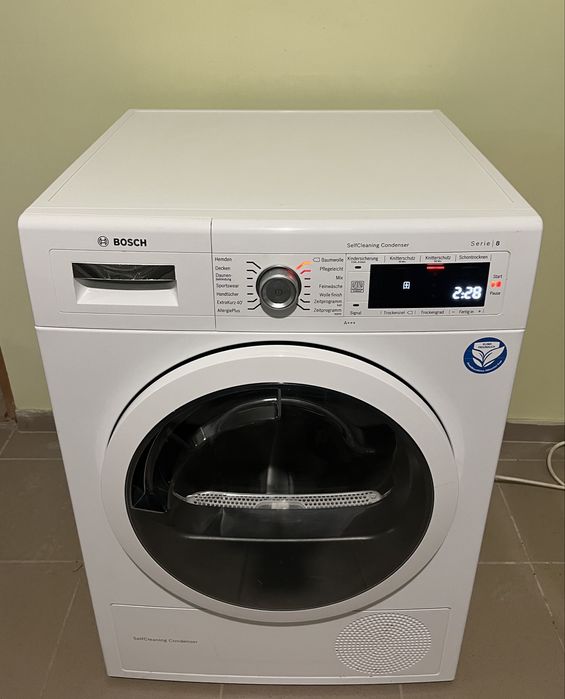 2019рік Сушка сушильная машина Bosch Serie8 з тепловим насосом 1000Вт