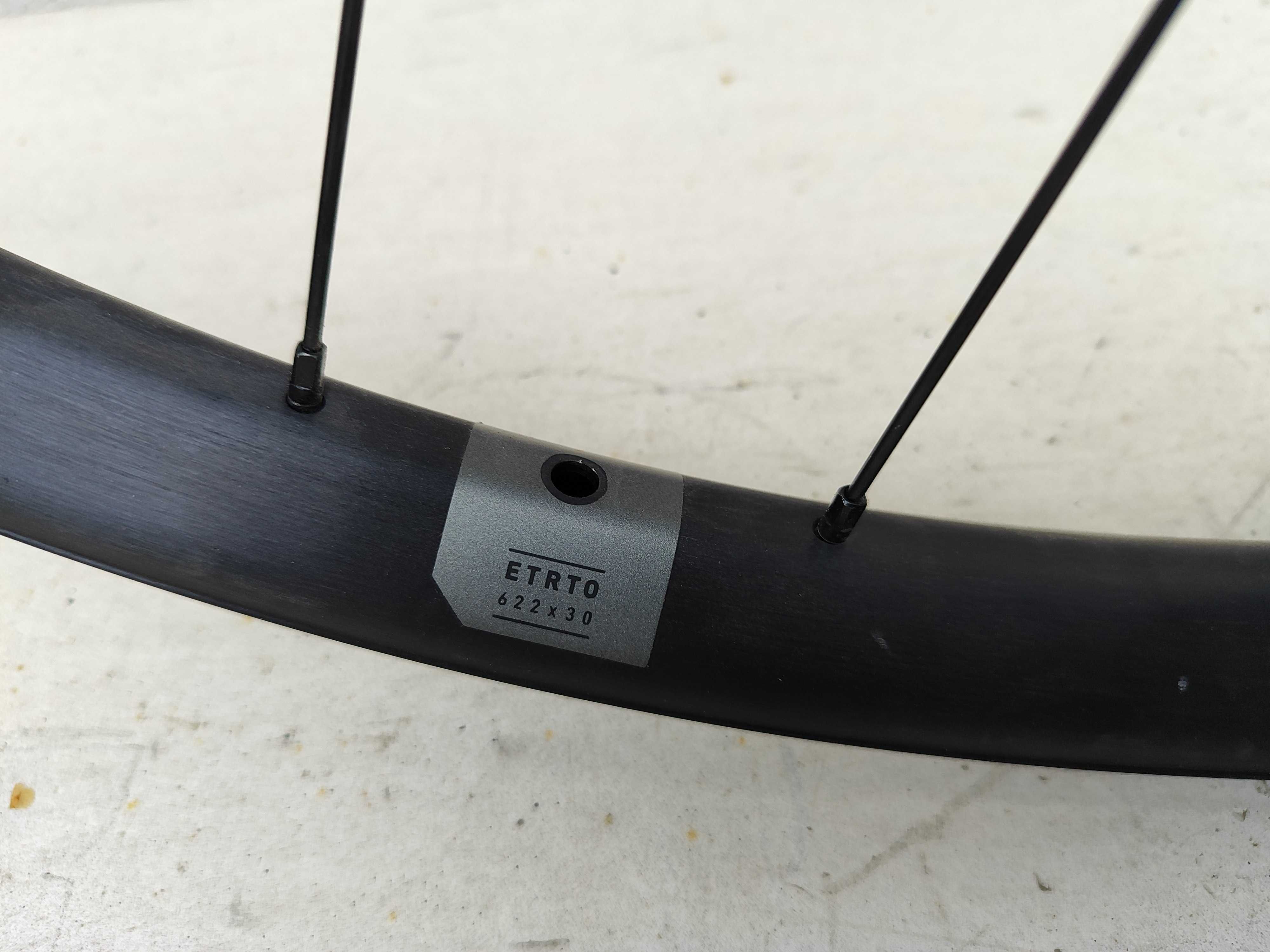 nowe koła SPECIALIZED 29er BOOST pod sztywne osie 622x30