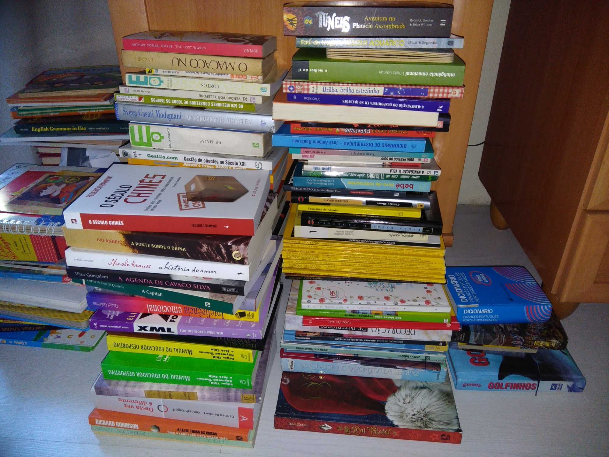 Livros autores portugueses estrangeiros casa turismo alimentação sport