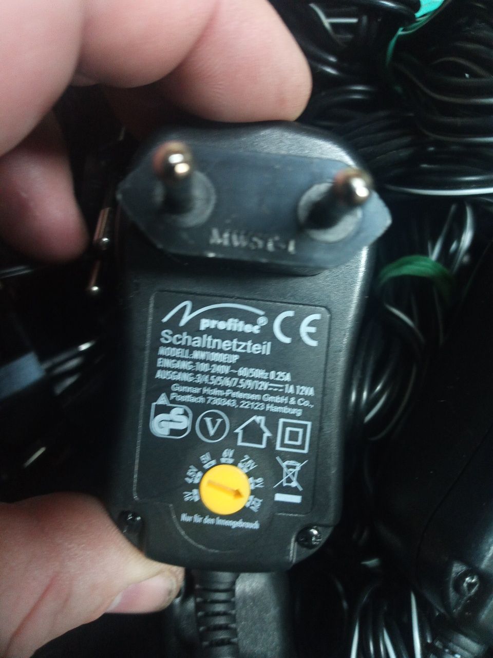 Мультивольтовий 3V 4.5V 5V 6V 7.5V 9V 12V блок живлення оригінал