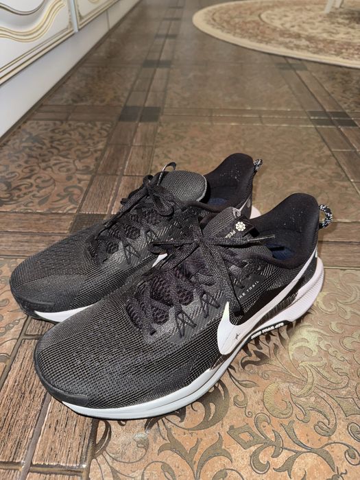 Чоловічі кросівки для бігу Nike React Pegasus Trail 5