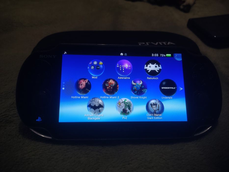 PS Vita + SD2Vita SD card 64gb