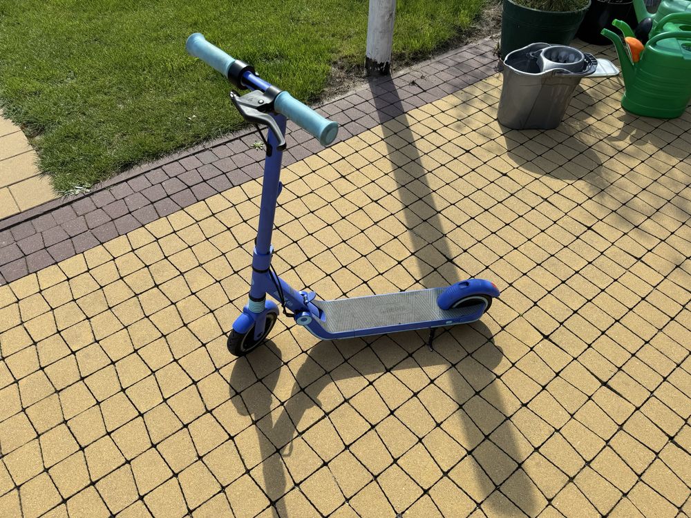 Hulajnoga elektryczna SEGWAY eKickscooter Zing E8 dla dziecka 5-8 lat