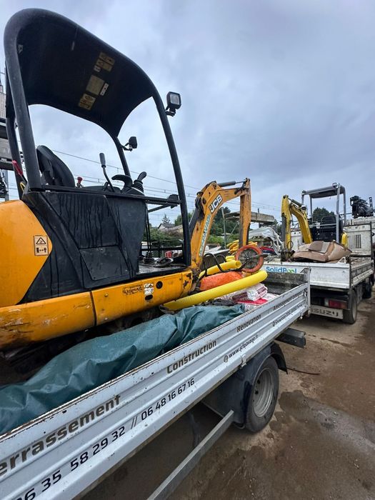 Oeterre terraplanagem Aluguer de máquinas e Camião