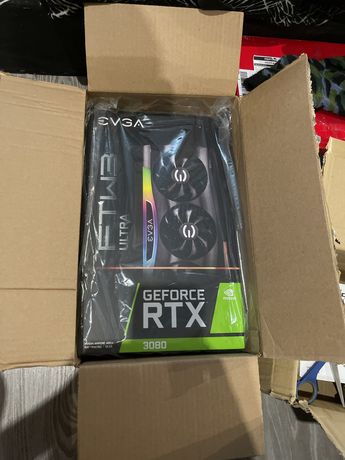 Відеокарта EVGA GeForce RTX 3080 FTW3 ULTRA GAMING