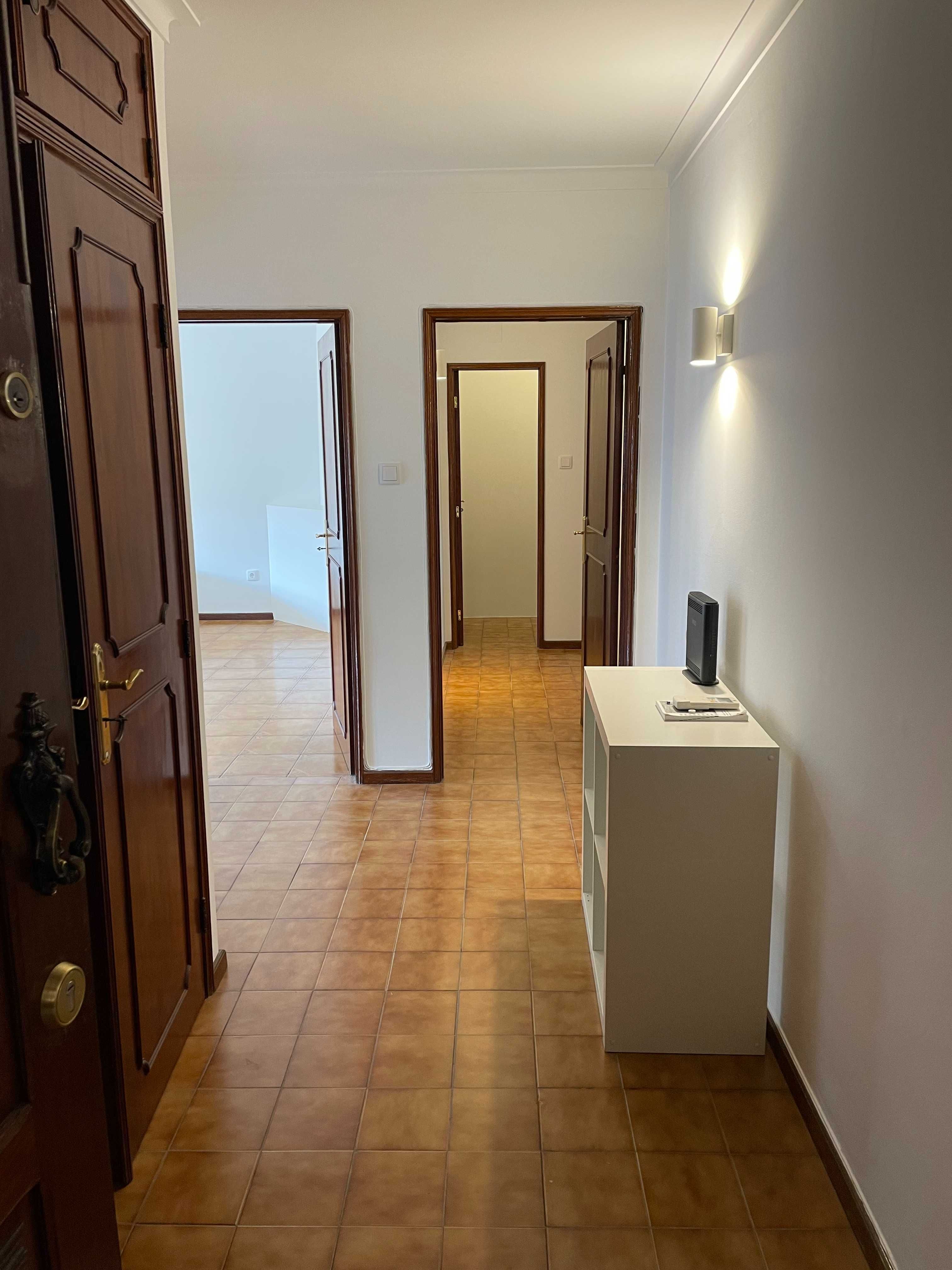 Quarto com varanda para estudante ESEV - Viseu