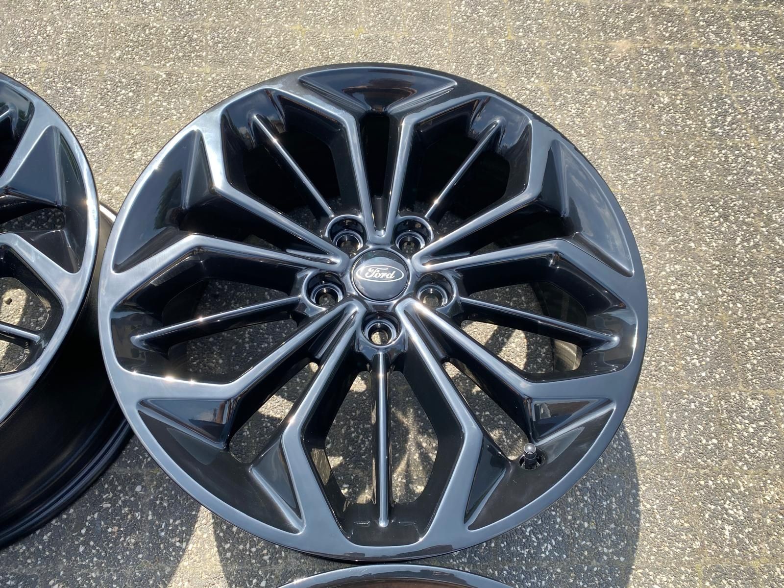 18"  Ford St-line oryginal 5x108  8j et55 Mondeo Focus Kuga Czarne