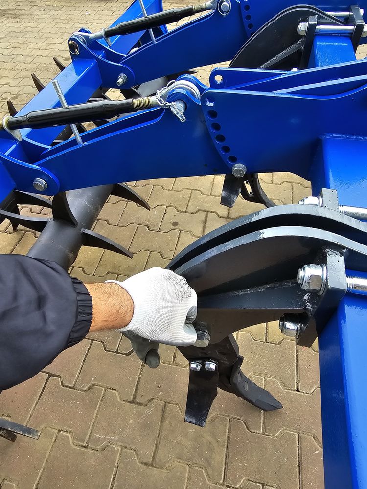 Łapa dłutowa 40 cm – części do grubera, pług dłutowy