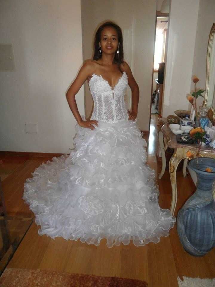 Vestidos de noiva novos