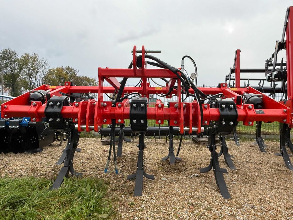 pług dłutowy   Ozdoken Boltan-745 PRO