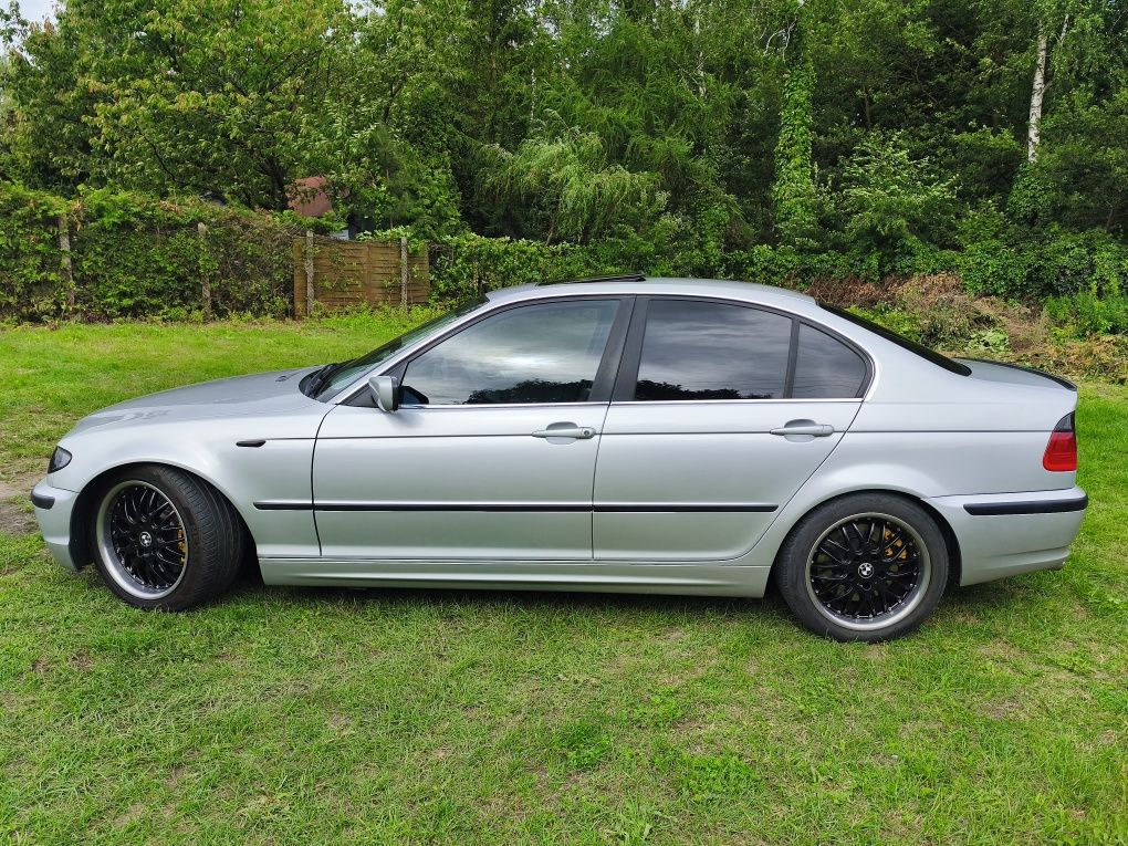 BMW E46 330i z LPG, bogate wyposażenie, stan bardzo dobry