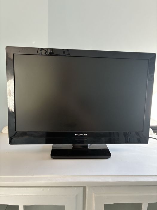 Telewizor FUNAI lcd z pilotem