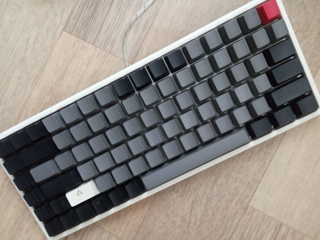 Ігрова клавіатура Drevo Gramp 84-key mechanical keyboard