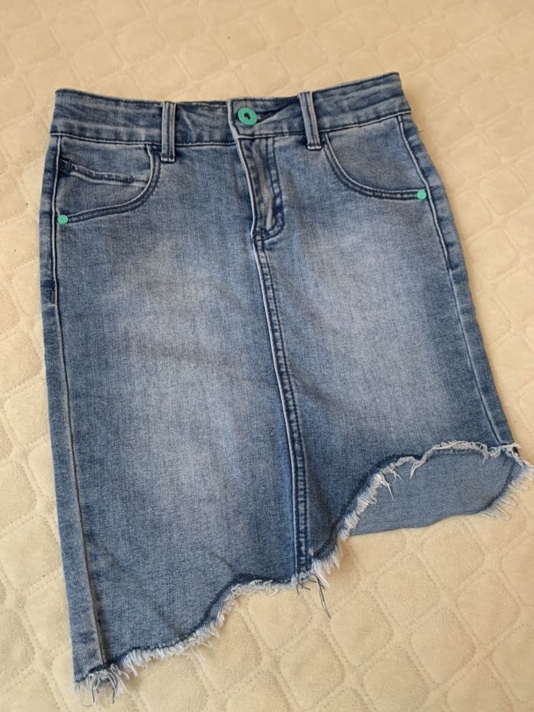 Стильная юбка джинс