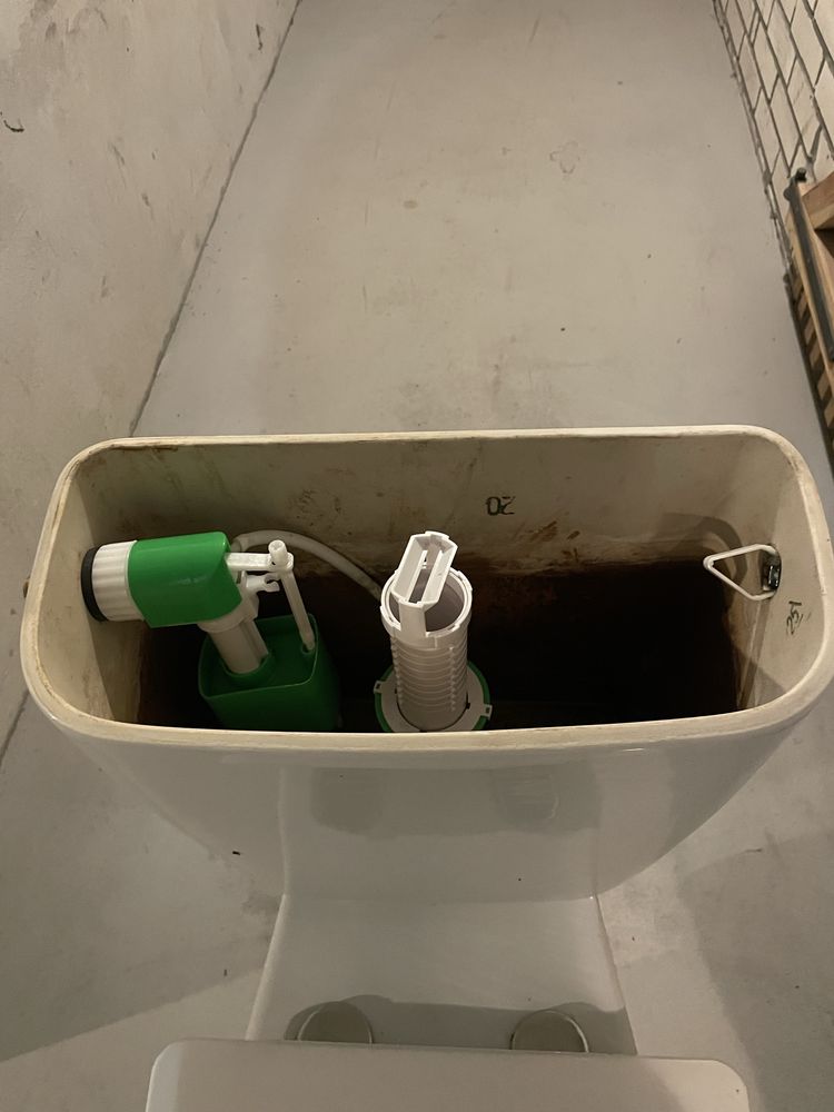 Wc kompakt miska z deska syfonem oraz spłuczką komplet