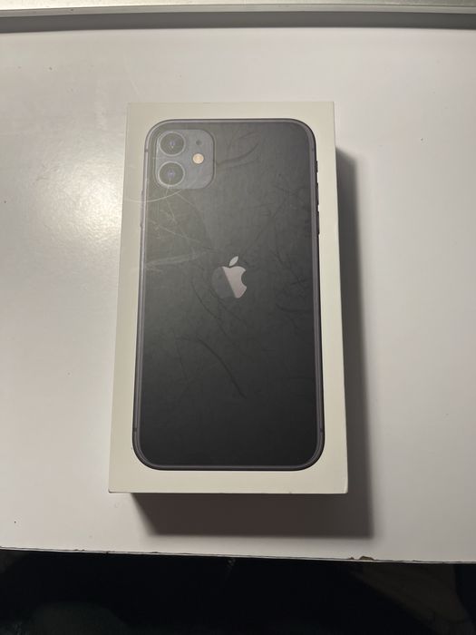 Iphone 11, czarny, 64 gb