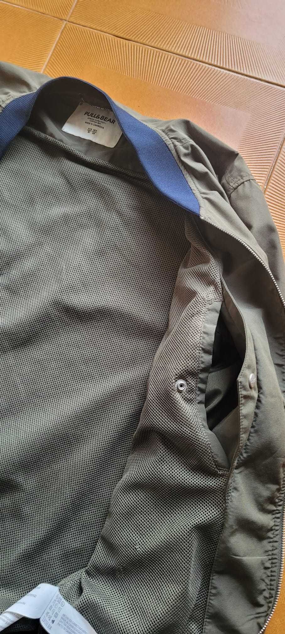 Casaco Bomber Jacket (Medium) - Olive Green (Pull&Bear)