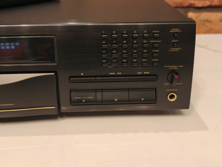 PIONEER PD-S603 ! Znakomity odtwarzacz Cd ! PILOT