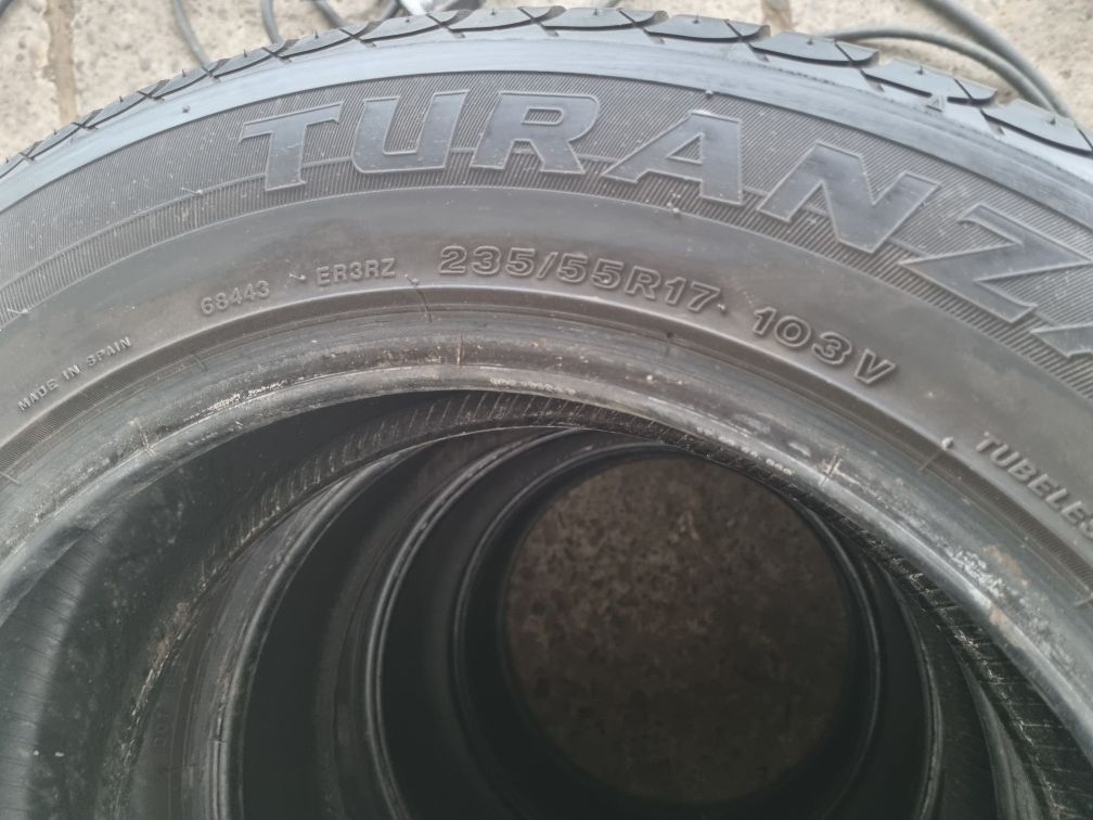 Продам колеса 235 55 R17. Michellin.