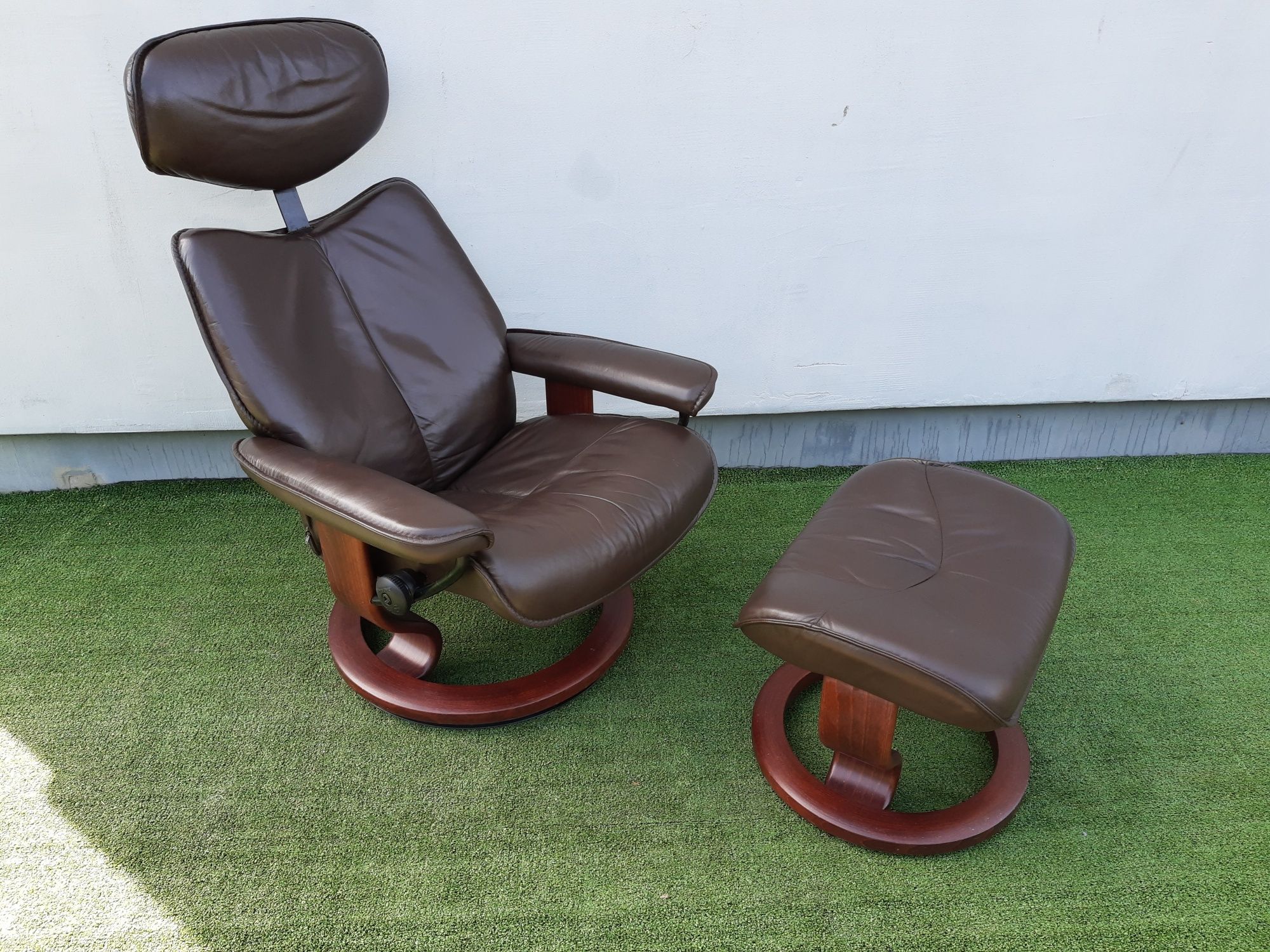 Fotel z podnóżkiem Ekornes Stressless