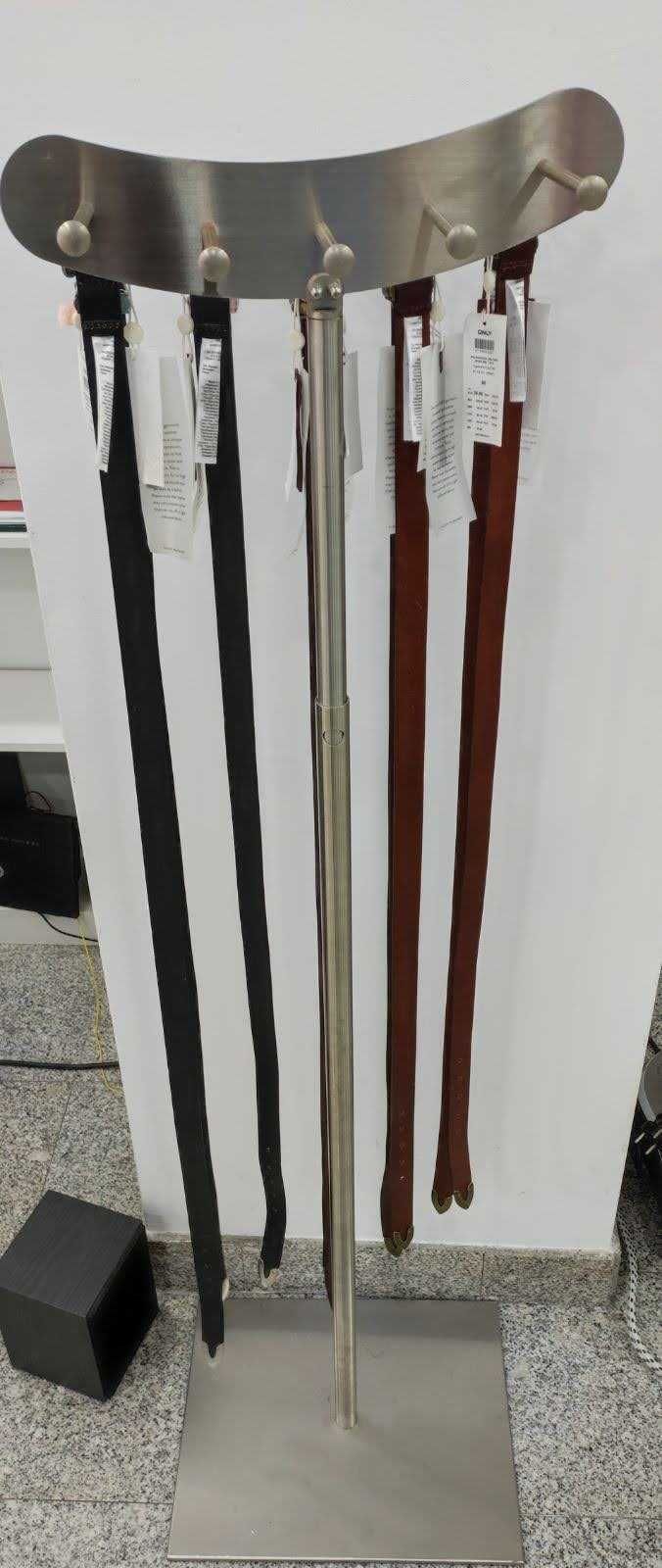 Expositor de cintos