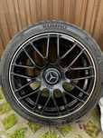 Komplet felg 18” AMG z oponami Mercedes C W205 ZIMOWE