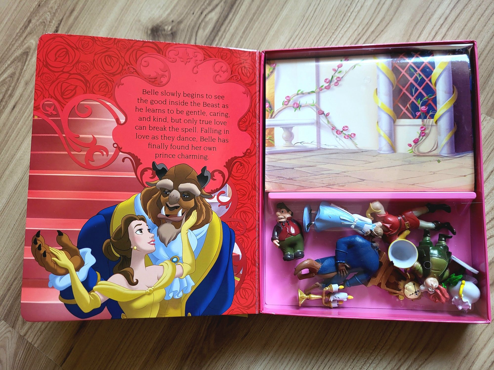 Disney Beauty and the Beast My Busy Books z figurkami po angielsku