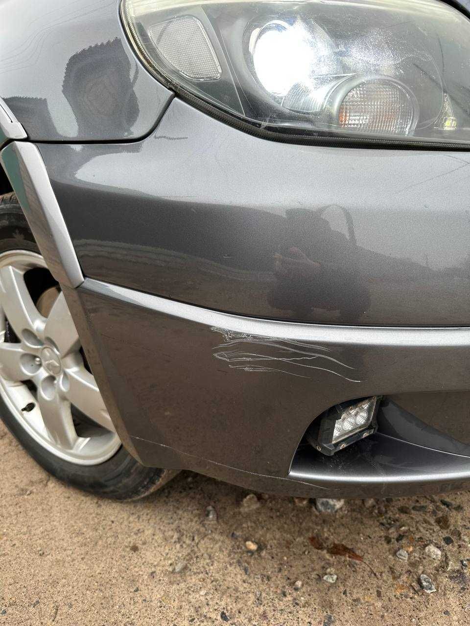 Mitsubishi Outlander 2006 року, 2,4, позашляховик